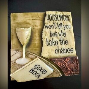 NWT History & Heraldry Housework Magnet